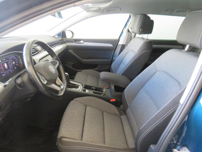 VW Passat Variant Business TDI SCR DSG
