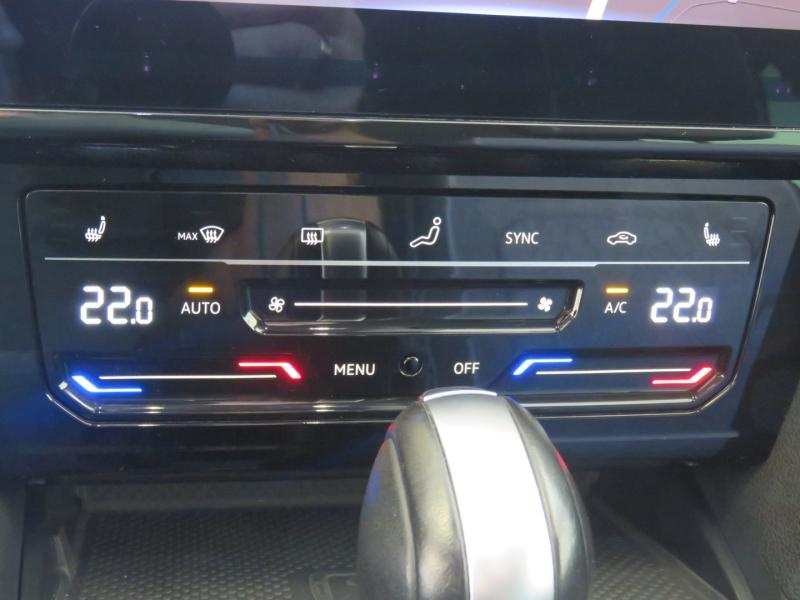 VW Passat Variant Business TDI SCR DSG