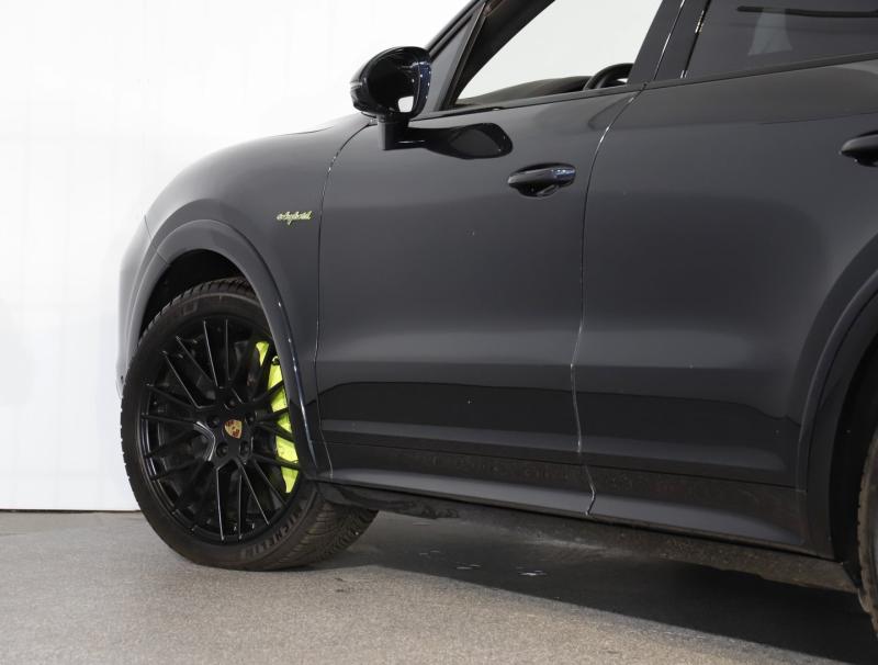 Porsche Cayenne Turbo S E-Hybrid