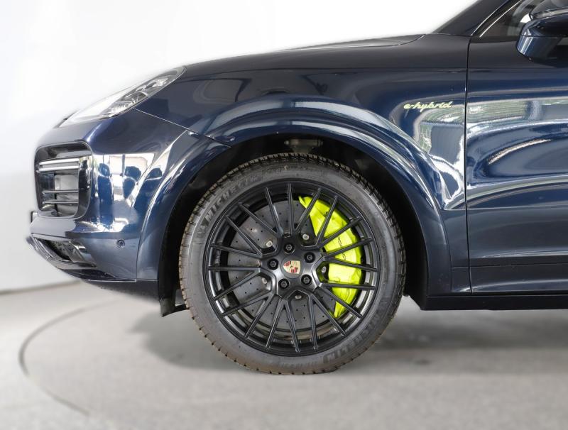 Porsche Cayenne Turbo S E-Hybrid