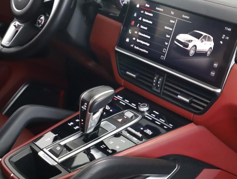 Porsche Cayenne Turbo S E-Hybrid