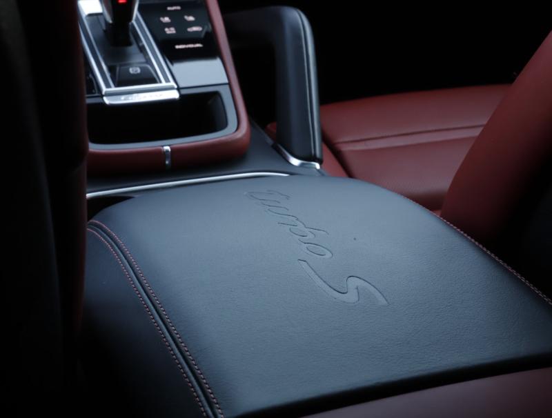 Porsche Cayenne Turbo S E-Hybrid