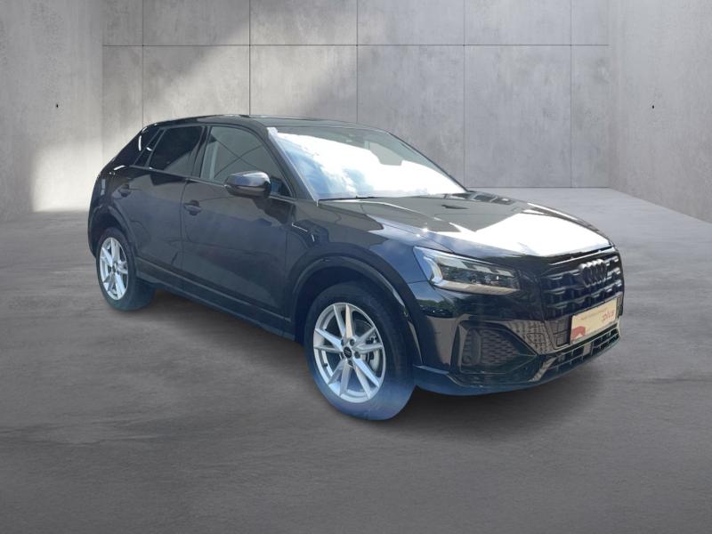 Audi Q2 30 TFSI admired