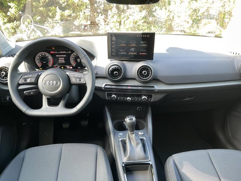 Audi Q2 30 TFSI admired