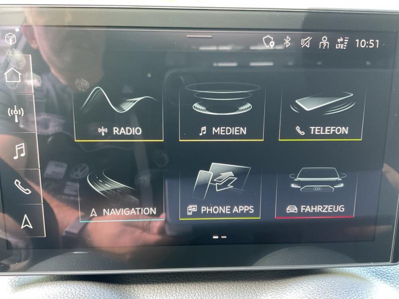 Audi Q2 30 TFSI admired