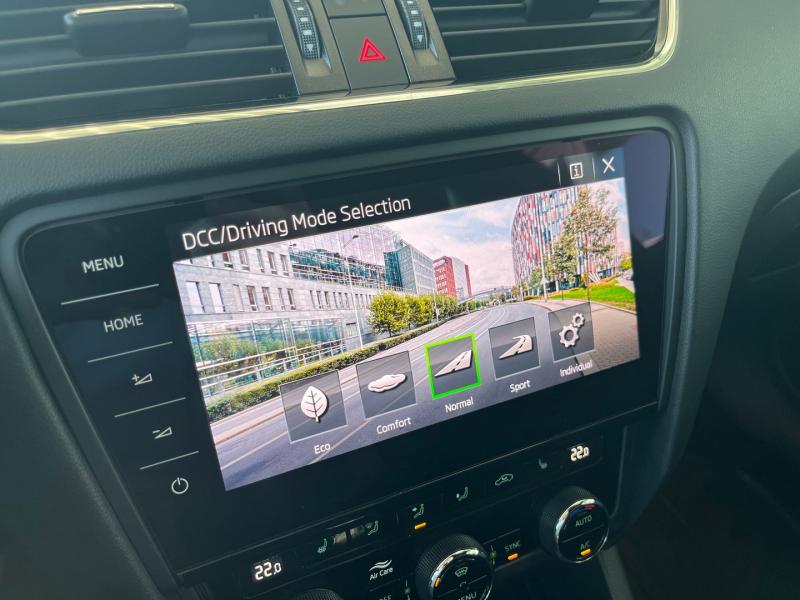 Škoda OCTAVIA Combi RS TDI DSG