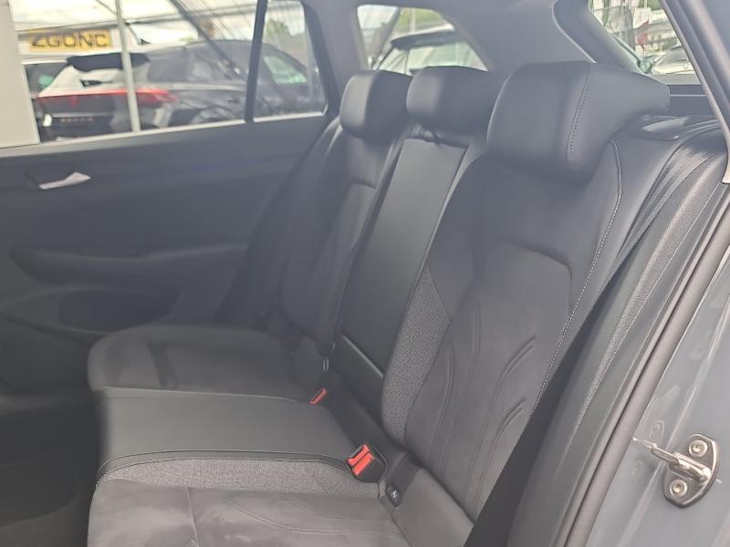 VW Golf Variant Business TDI
