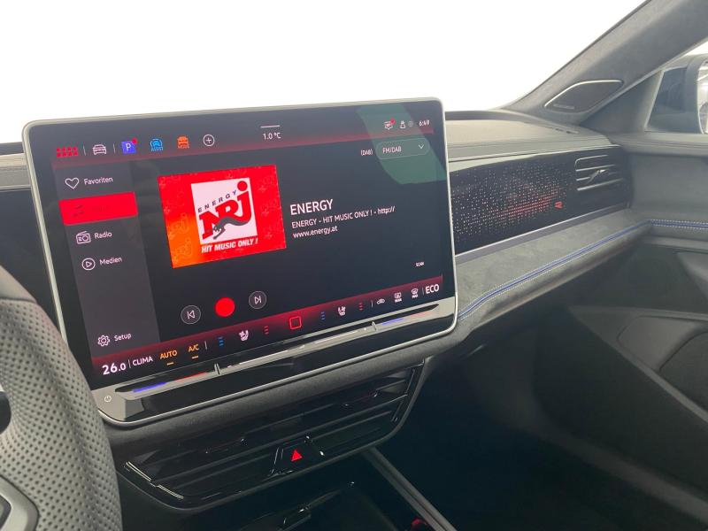 VW Passat Variant R-Line eHybrid 200kW