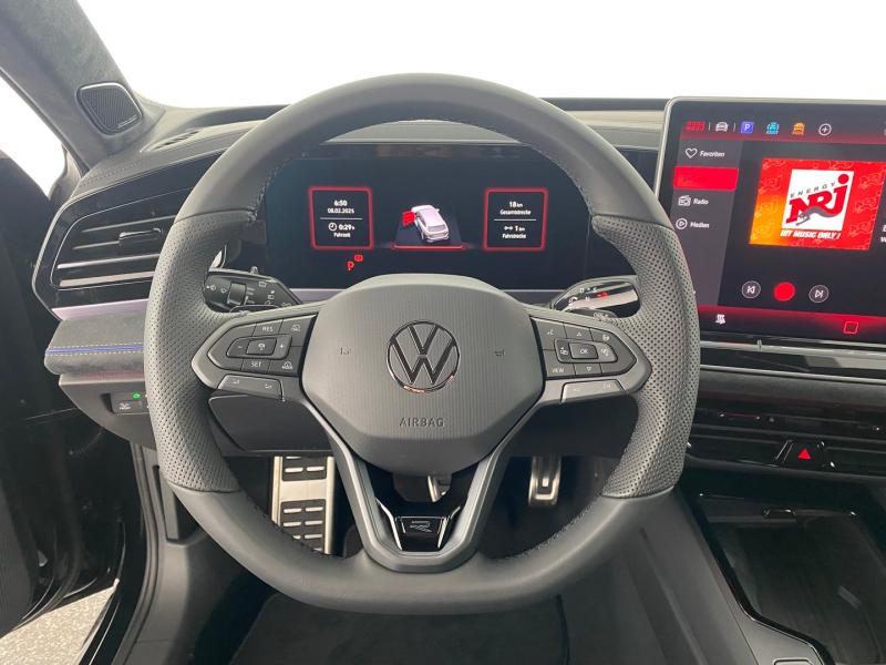 VW Passat Variant R-Line eHybrid 200kW