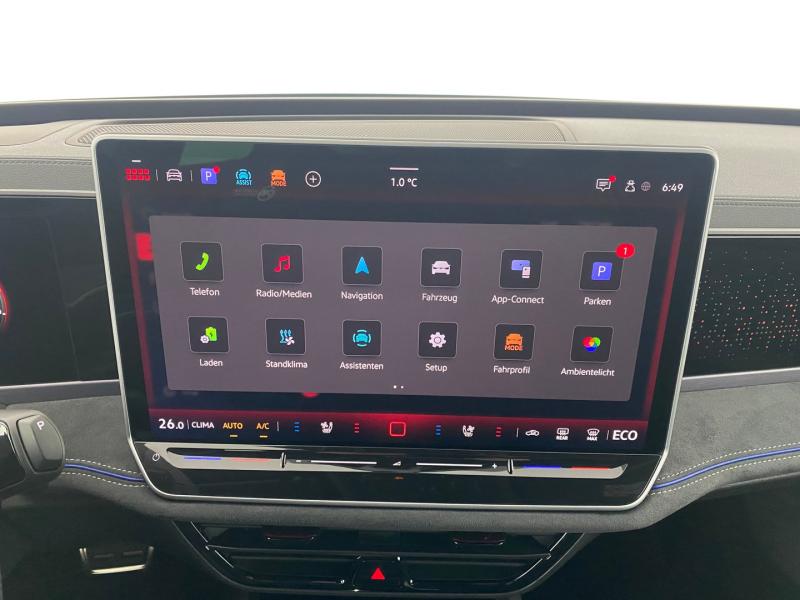 VW Passat Variant R-Line eHybrid 200kW