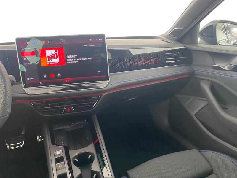 VW Passat Variant R-Line eHybrid 200kW