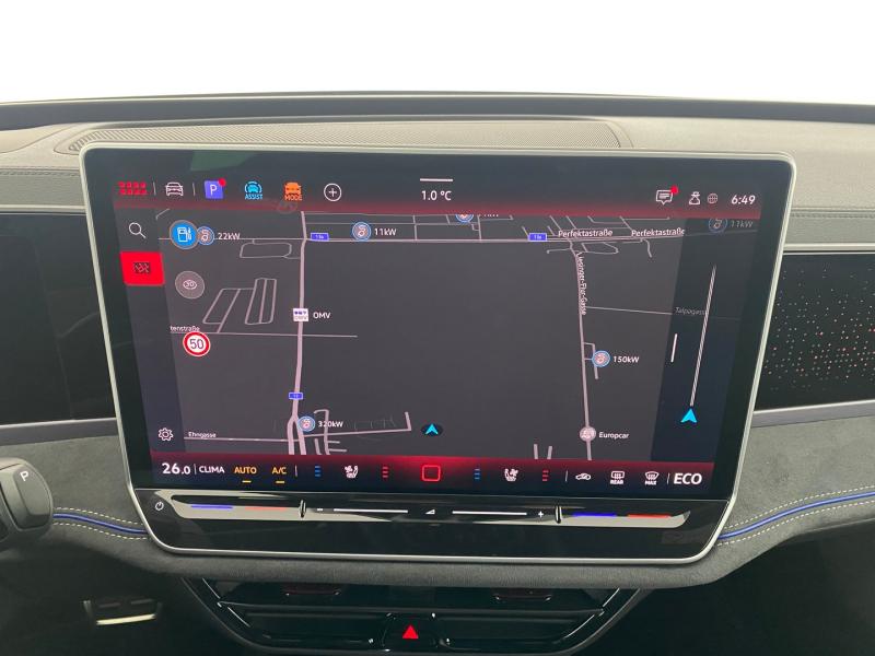 VW Passat Variant R-Line eHybrid 200kW