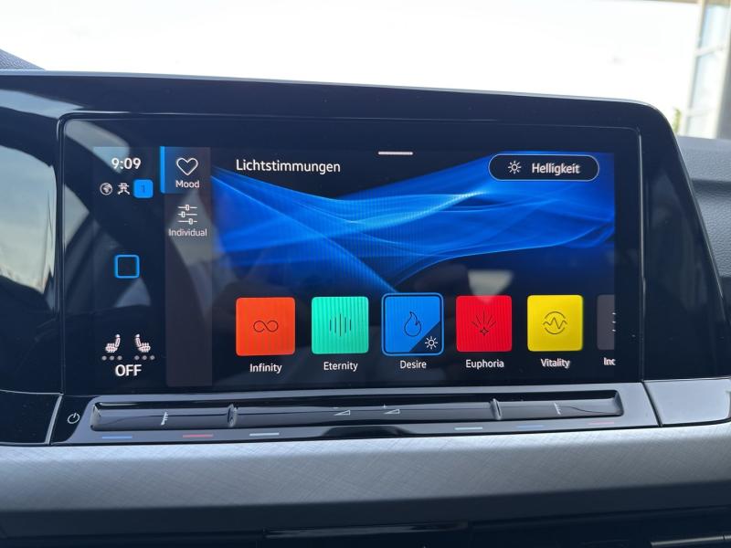 VW Golf Variant Life TDI 4MOTION DSG