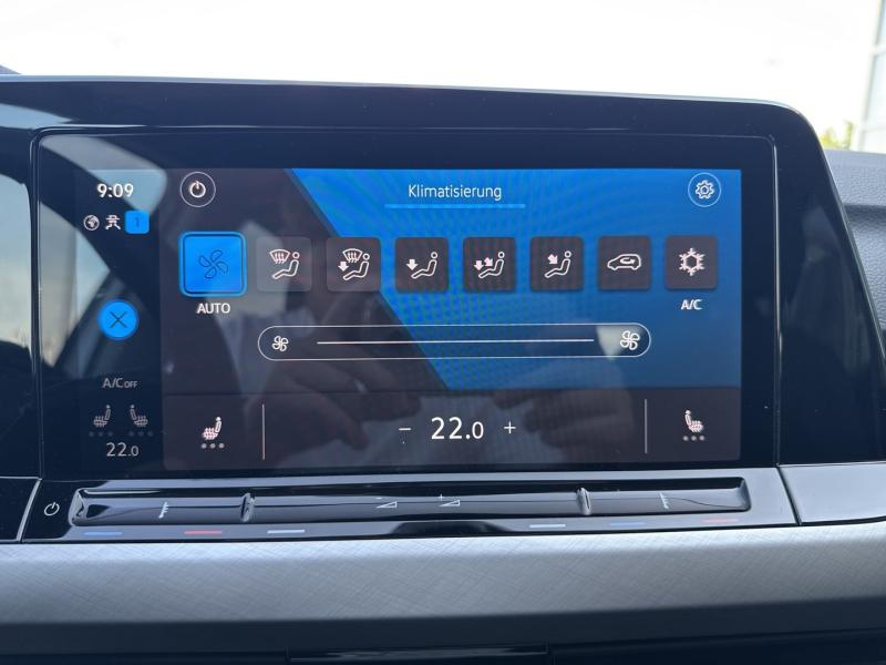 VW Golf Variant Life TDI 4MOTION DSG