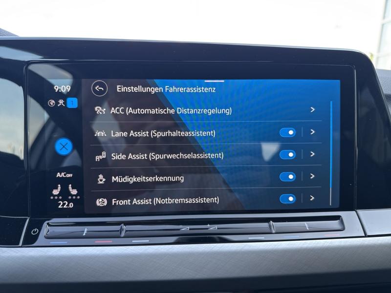 VW Golf Variant Life TDI 4MOTION DSG