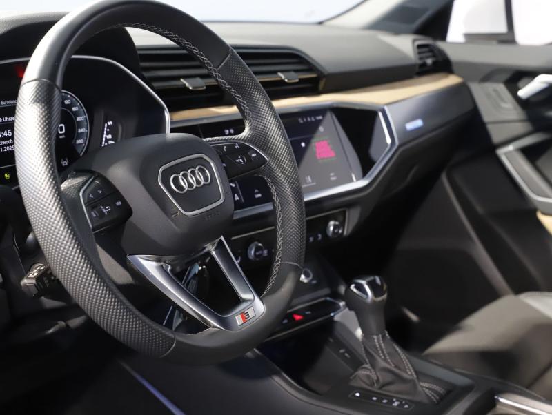 Audi Q3 Sportback e-tron 45 TFSI e