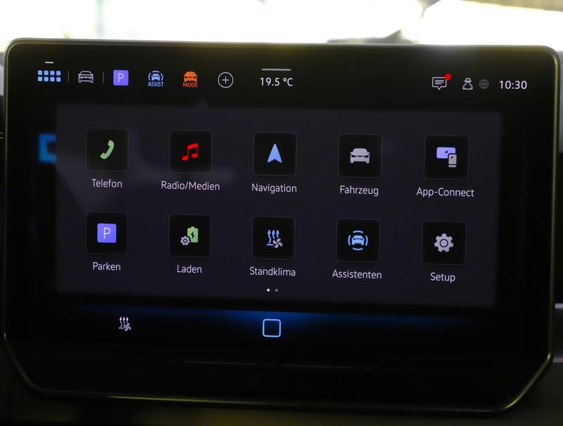 VW Golf Rabbit eHybrid DSG 150 kW