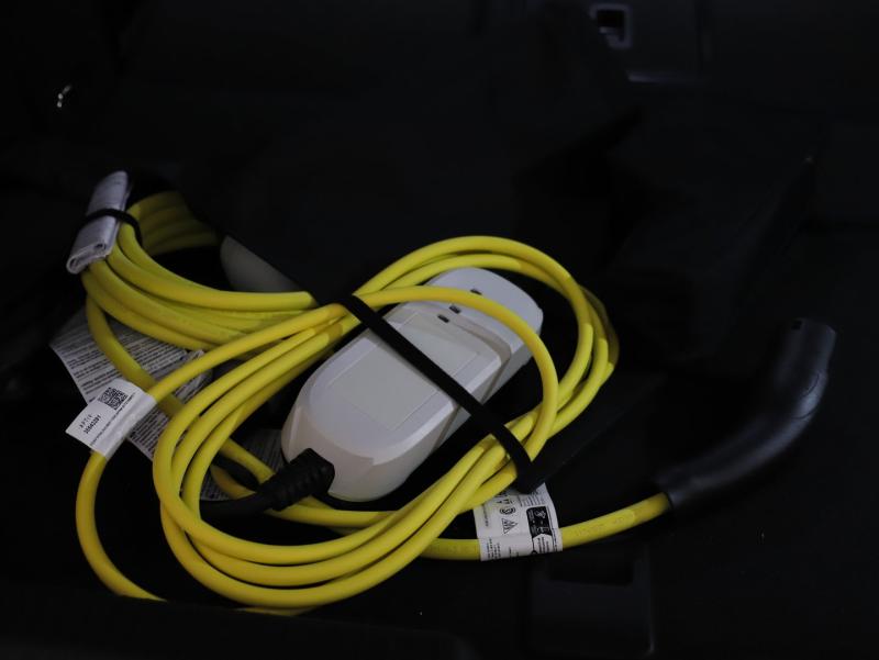 VW Golf Rabbit eHybrid DSG 150 kW