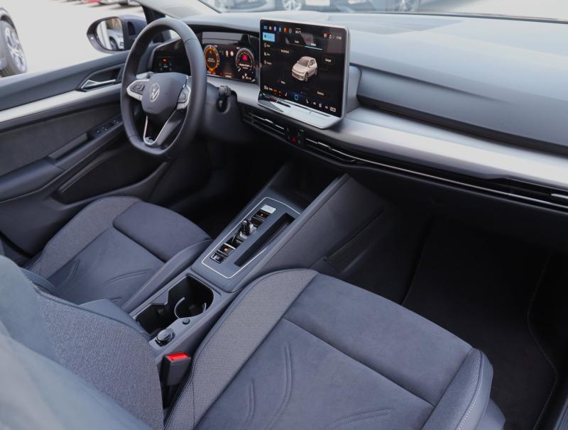 VW Golf Rabbit eHybrid DSG 150 kW