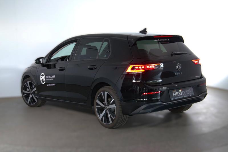 VW Golf Rabbit eHybrid DSG 150 kW