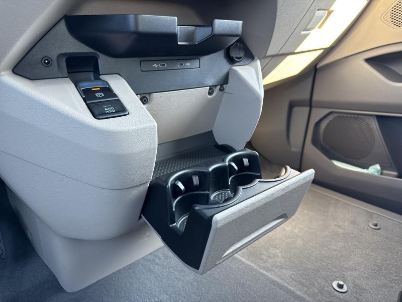 VW Multivan Business eHybrid 180 kW 4MOTION
