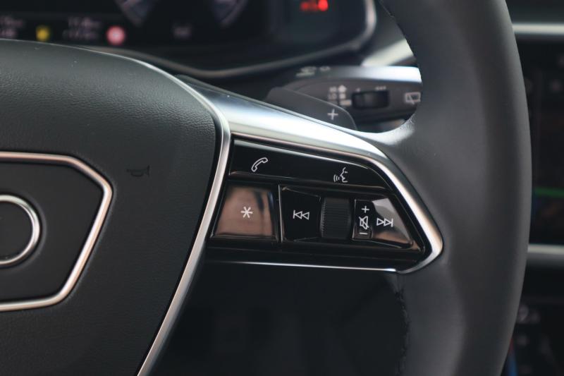 Audi A6 Avant 50 TFSI e quattro PA