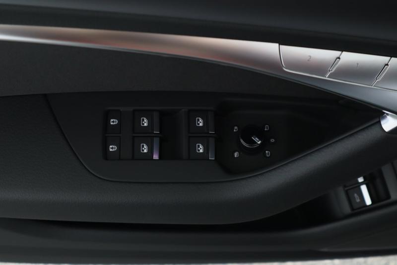 Audi A6 Avant 50 TFSI e quattro PA