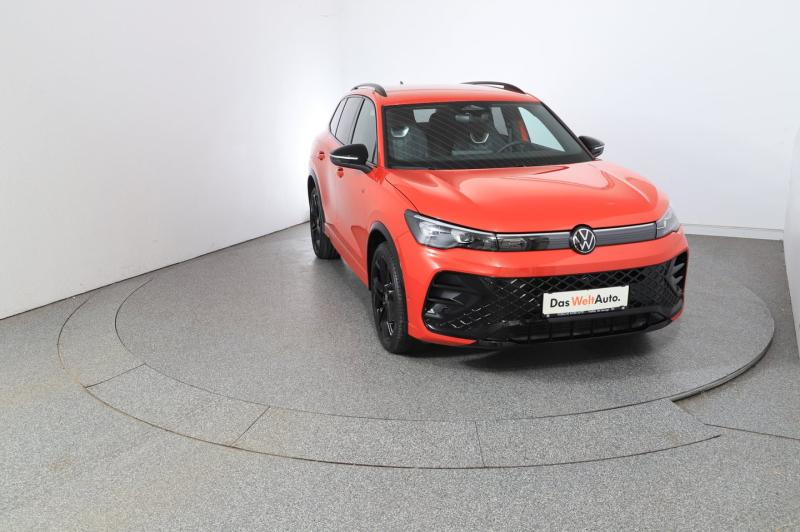 VW Tiguan R-Line TDI DSG