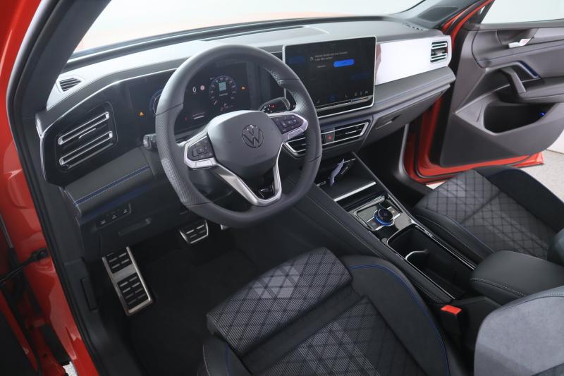 VW Tiguan R-Line TDI DSG