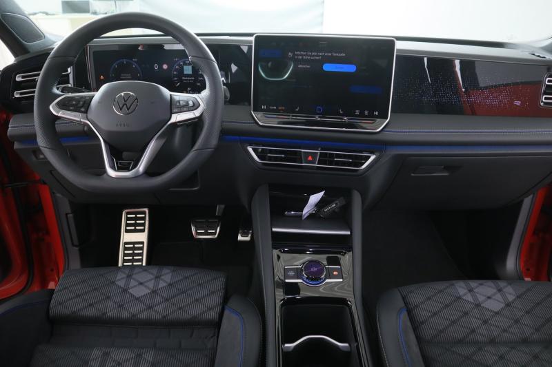 VW Tiguan R-Line TDI DSG