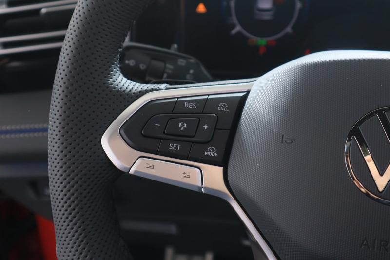 VW Tiguan R-Line TDI DSG