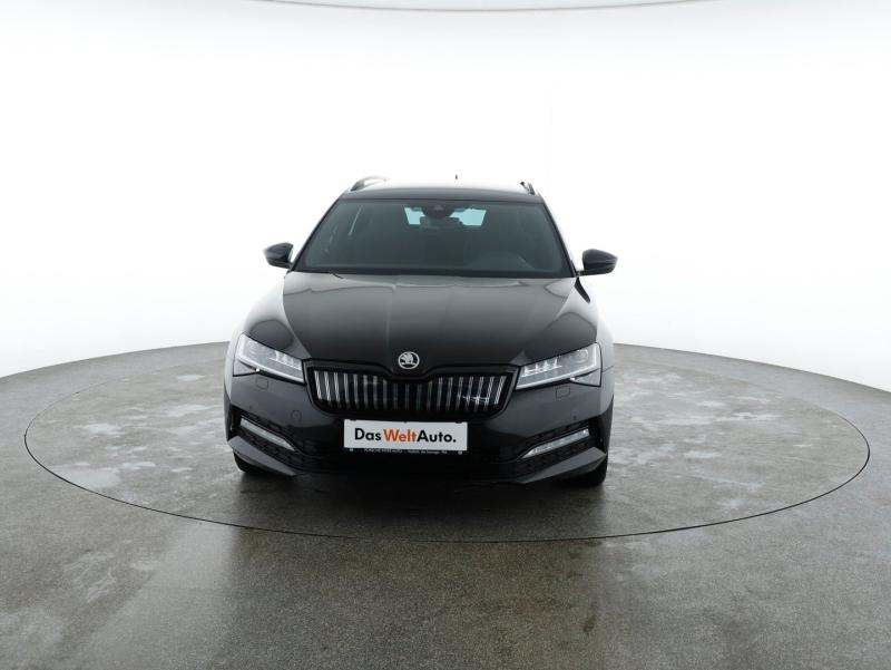Škoda SUPERB Combi iV SPORTLINE DSG