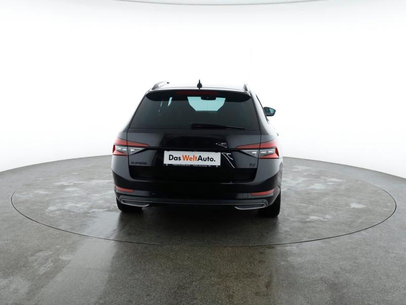 Škoda SUPERB Combi iV SPORTLINE DSG