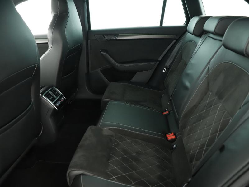 Škoda SUPERB Combi iV SPORTLINE DSG