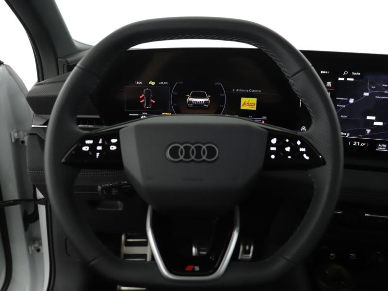 Audi Q6 e-tron quattro