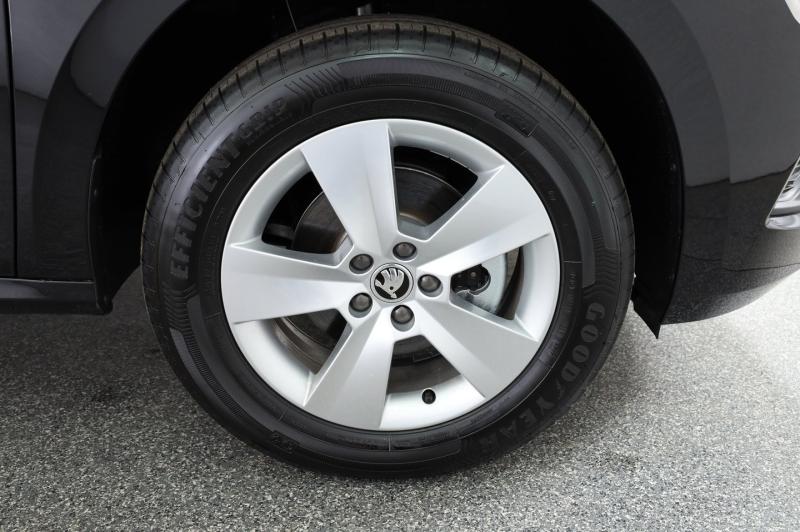 Škoda Kamiq Essence TSI