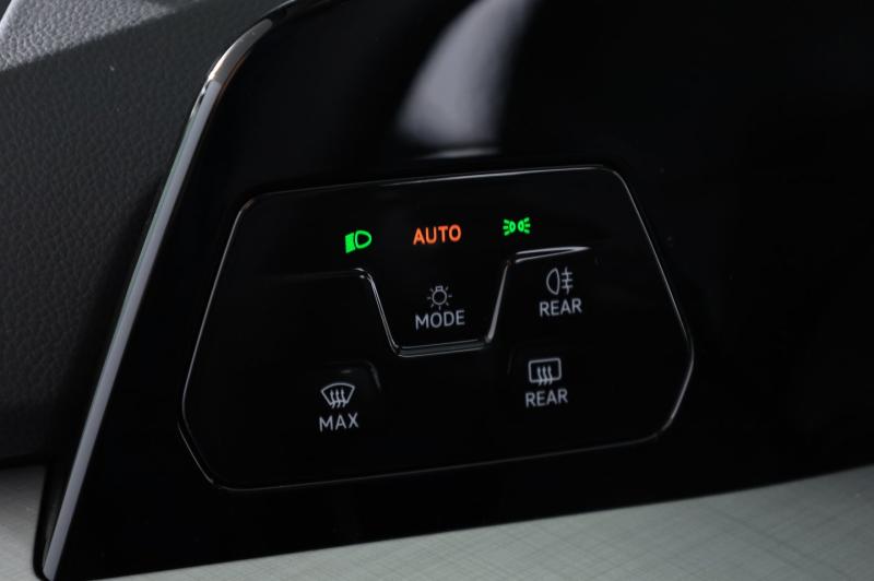 VW Golf Variant Business TDI