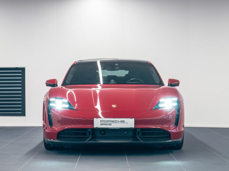 Porsche Taycan Turbo S