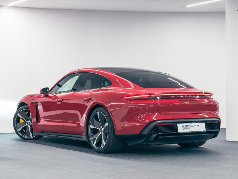 Porsche Taycan Turbo S