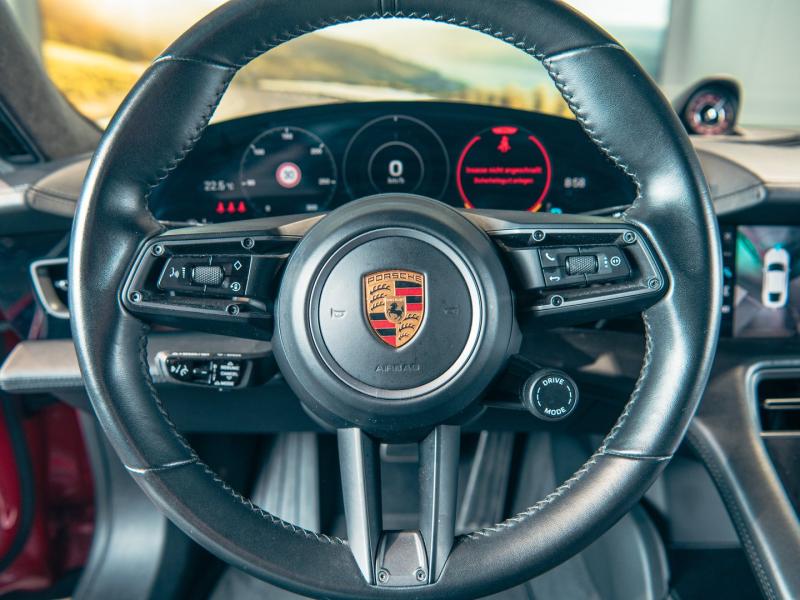 Porsche Taycan Turbo S