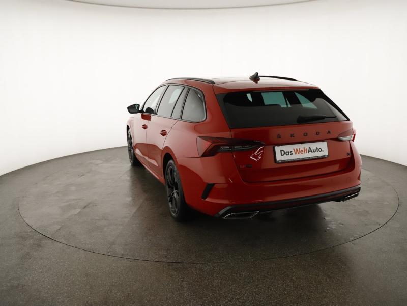 Škoda OCTAVIA Combi RS iV 245 DSG