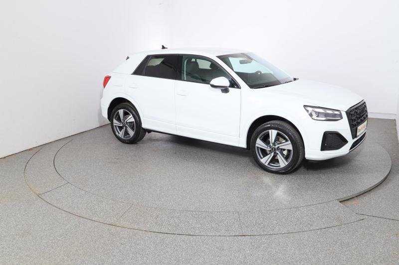Audi Q2 30 TFSI admired