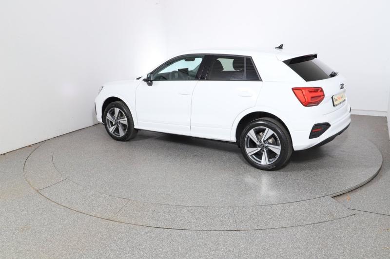 Audi Q2 30 TFSI admired