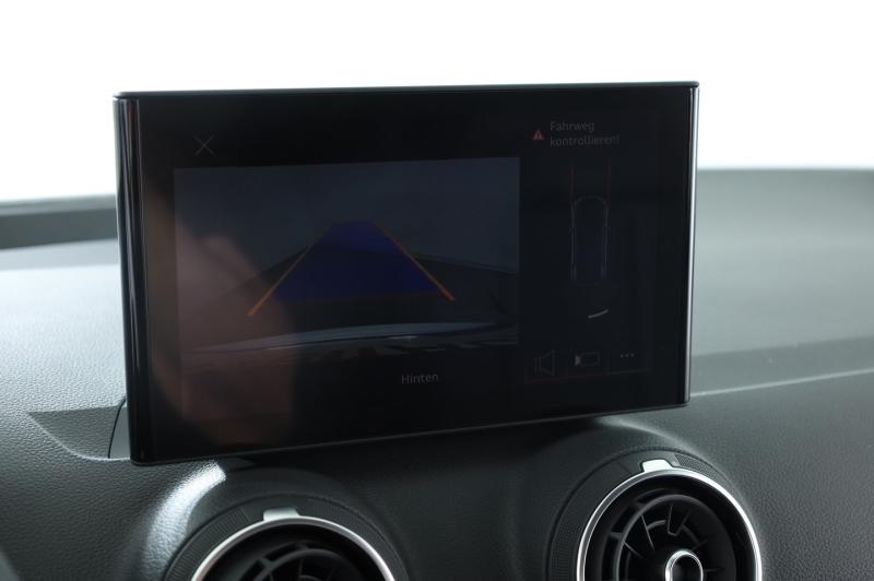 Audi Q2 30 TFSI admired