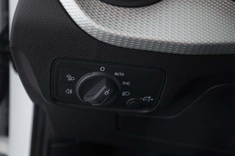 Audi Q2 30 TFSI admired