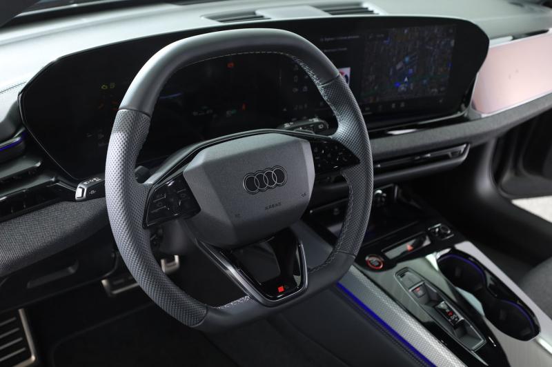 Audi A5 Avant e-hybrid quattro 220 kW