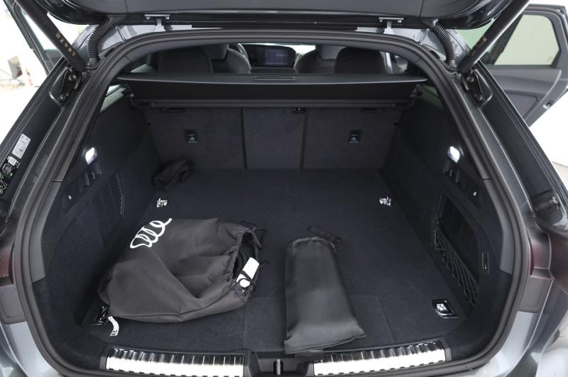 Audi A5 Avant e-hybrid quattro 220 kW