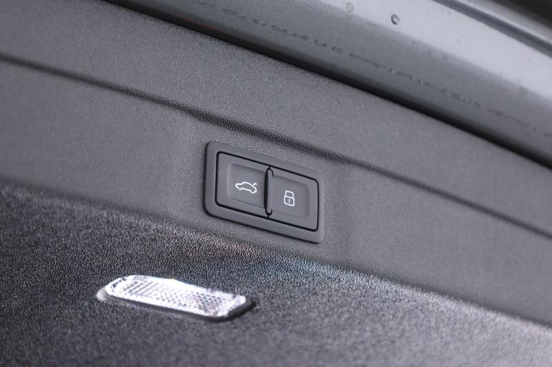 Audi A5 Avant e-hybrid quattro 220 kW