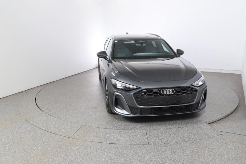 Audi A5 Avant e-hybrid quattro 220 kW