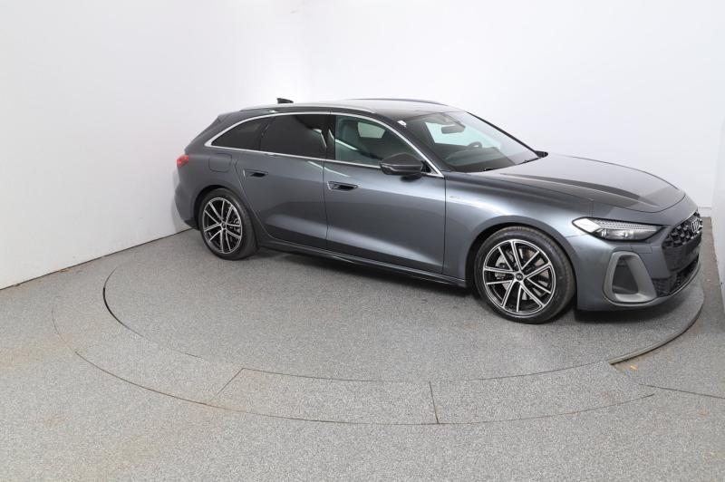 Audi A5 Avant e-hybrid quattro 220 kW